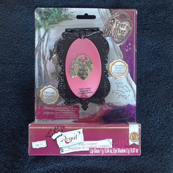 girls Raglan crewneck sleepshirt with EverAfterHig - Picture 3 of 4